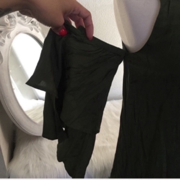 NWT Dark Green Cold Shoulder Boho Dress - Picture 5 of 7